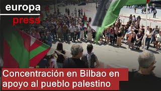 Más de un centenar de personas piden en Bilbao el fin de la ofensiva israelí en Palestina