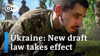 How up to a 100,000 new conscripts could soon replenish exhausted Ukrainian ranks | DW News