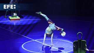 El Circo del Sol deleita a Bogotá con &#39;Messi10&#39;, un espectáculo que combina fútbol y artes circenses