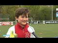 Opblijven om Ajax te kijken: ‘Ik ben goed in onderhandelen’    - RTL NIEUWS