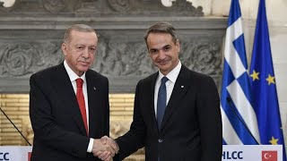 Streit oder eitel Sonnenschein zwischen Athen und Ankara? Mitsotakis trifft Erdogan