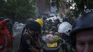 Luftangriff auf Charkiw: Mehrere Verletzte und zwei beschädigte Wohnhäuser