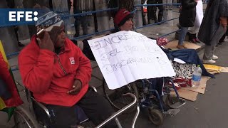Cientos de personas con discapacidad protestan en Bolivia para exigir el aumento de un bono social