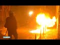 Benzinebommen gooien naar de politie: herdenking Athene loopt uit de hand - RTL NIEUWS