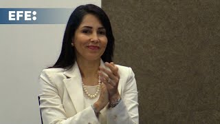 S&U PLC [CBOE] Luisa González inscribe su candidatura presidencial &quot;para devolver el poder&quot; a la gente de Ecuador