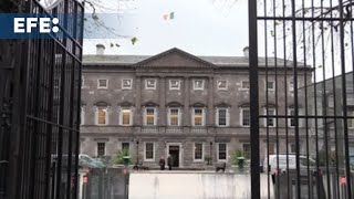 Irlanda elige entre los partidos de la gran coalición y el izquierdista Sinn Féin