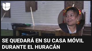 Mujer decide no evacuar pese a amenaza del huracán Helene: está en casa móvil y junto a sus hijas