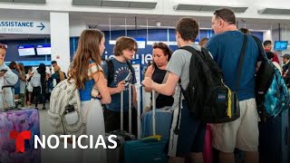 Miles de pasajeros en EE.UU. no la pasaron bien en sus viajes en avión en 2023 | Noticias Telemundo
