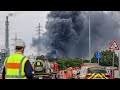 BAYER - Leverkusen: esplosione in un inceneritore di rifiuti della Bayer, un morto e quattro dispersi