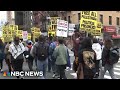 New protests at Columbia University after arrest of more than 100