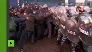 PEPSICO INC. Buenos Aires : l’expulsion d’ex-employés d’une usine Pepsi par la police entraîne des heurts