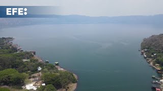 El Salvador tiene la esperanzadora tarea de reducir la contaminación del lago de Coatepeque