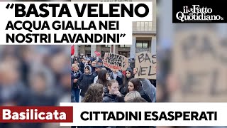 Siccità in Basilicata, studenti e cittadini protestano: &quot;Basta veleno, non ne possiamo più&quot;