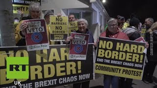 DONEGAL GROUP INC. Anti-Brexit protesters call for &#39;No Hard Border&#39; at Derry-Donegal crossing