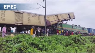 Al menos 5 muertos y más de 20 heridos en un choque de trenes en el noreste de la India