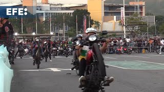 Maduro declara las motopiruetas como deporte nacional en Venezuela
