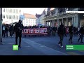 Suisse : des centaines de personnes battent le pavé contre les restrictions anti-Covid