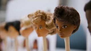 MATTEL INC. Mattel lance une Barbie personnalisable non-genrée