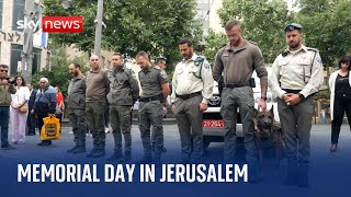 Siren brings Jerusalem to standstill as country marks Memorial Day