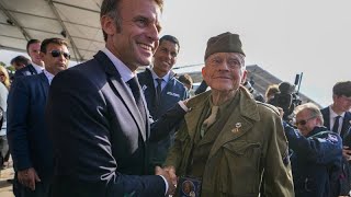 Macron: la Francia fornirà caccia Mirage e addestramento piloti all&#39;Ucraina