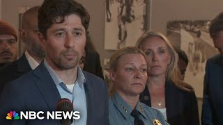Mayor speaks out after Minneapolis officer, 2 others killed in shooting