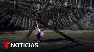 Así vivieron los mexicanos la Pasión de Cristo pagando sus mandas en Iztapalapa | Noticias Telemundo