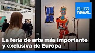 Miles de personas acuden a Art Basel de París, la feria de arte más importante y exclusiva de Europa