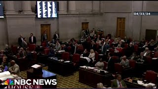 CARRY Tennessee lawmakers approve bill that would allow teachers to carry guns in school
