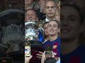 La Reina Letizia entrega la Copa de la Reina al FC Barcelona