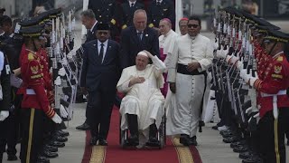 Asien- und Ozeanienreise des Papstes: Franziskus trifft in Jakarta ein