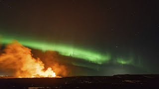UBER INC. Zwei Naturschauspiele: Nordlichter tanzen über Vulkan bei Grindavík
