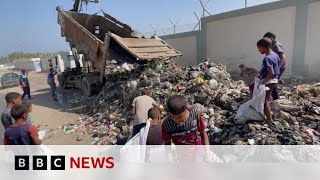 Gazans living alongside rotting rubbish and rodents | BBC News