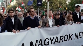 Ungheria: un magiaro guida la protesta di massa contro il governo di Orbán