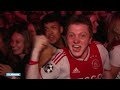Het dak gaat eraf: Ajax wint van Tottenham Hotspur - RTL NIEUWS