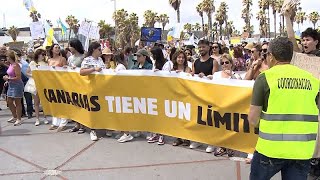Canarie: proteste sulle isole contro il turismo di massa