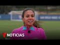 Una futbolista mexicana consigue ser la jugadora mejor pagada en EE.UU. | Noticias Telemundo