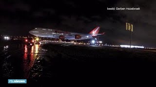 BOEING COMPANY THE Timelapse: Boeing 747 steekt snelweg bij Amsterdam over - RTL NIEUWS