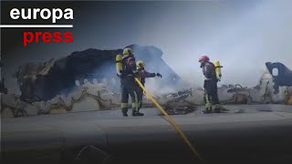 AIRBUS Trabajan en extinción de un incendio originado en un Airbus 330 en el aeropuerto de Ciudad Real
