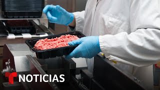 Analizan carne molida ante posible contaminación | Noticias Telemundo