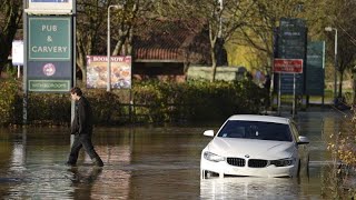 La tempête Bert continue de balayer l&#39;Angleterre et le Pays de Galles