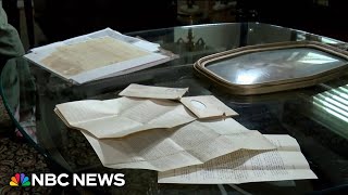 Texas postal worker finds WWII letters dated back to 1942