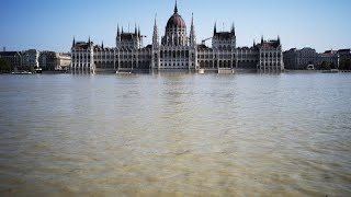 L&#39;Ungheria si prepara alla più grande inondazione dal 2013, timore per l&#39;esondazione del Danubio