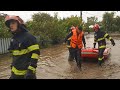 Rumänien: Hochwasser spült Häuser weg