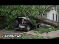 Powerful storm kills at least 4 and causes widespread damage in Houston