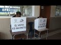 Rafael Noboa triunfa en 9 de 11 preguntas de su referéndum en Ecuador