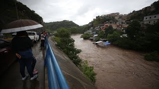 S&U PLC [CBOE] Sara ya es depresión tropical pero tras su paso deja mucha devastación en Honduras