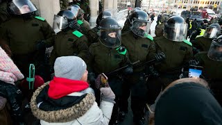 OTTAWA BANCORP INC. Canada : la police évacue les derniers anti-passe sanitaire à Ottawa • FRANCE 24