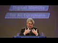 The Cube: ¿El monedero digital de la UE va a acabar con nuestra intimidad?