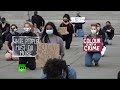 GROUPE FLO - LIVE: Black Lives Matter demonstrators hold a ‘taking the knee’ protest over the death of George Flo