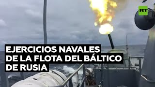 La Flota del Báltico rusa realiza disparos de artillería durante un ejercicio